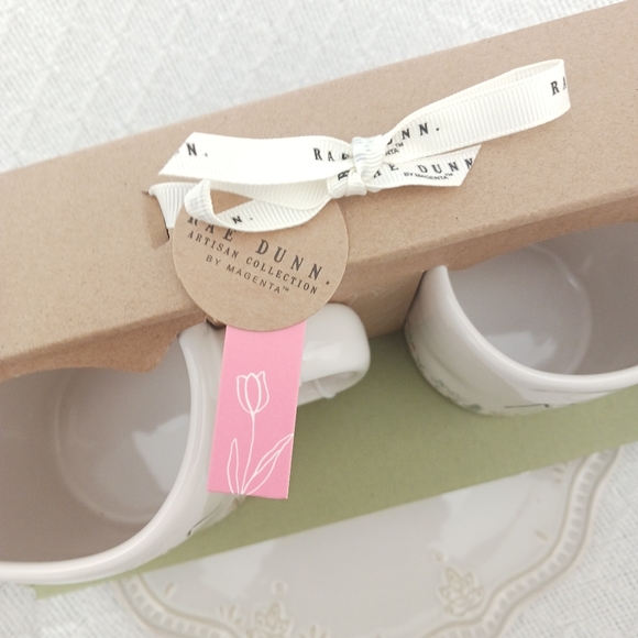 Rae Dunn Mom and Mini Floral Butterfly Ceramic Mug Gift Box Set - Picture 6 of 16